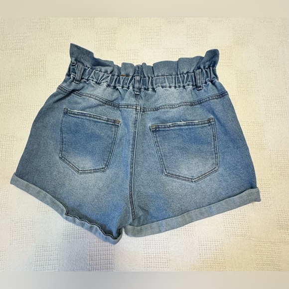 ALMOST FAMOUS SHORTS - Picture 2 of 6